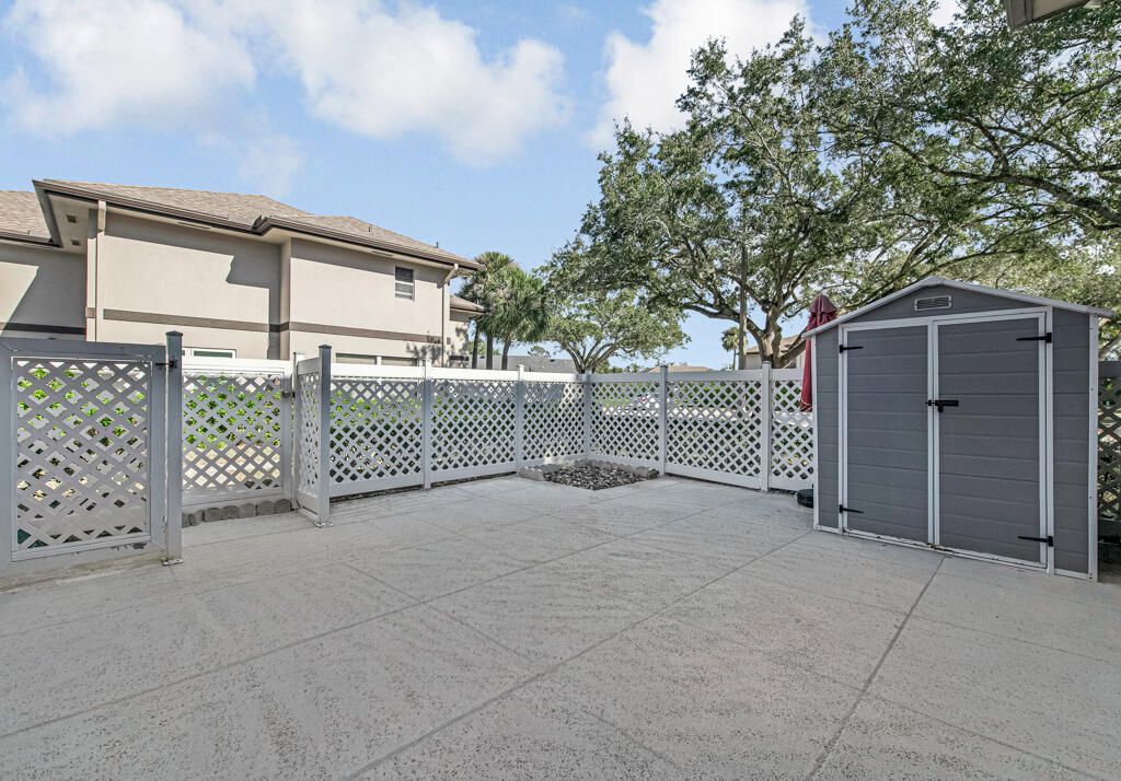 7 Amherst Court, Unit Apt A, Royal Palm Beach, FL 33411 Photo