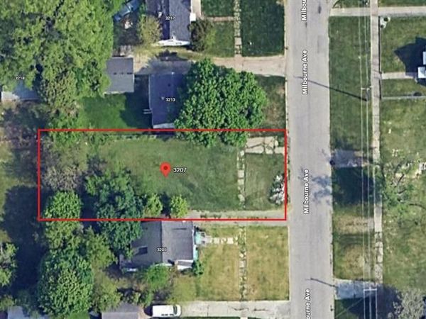3207 Milbourne Avenue, Flint, MI 48504