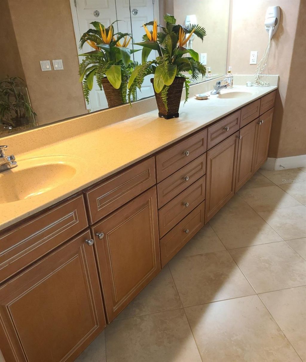 711 S Atlantic Avenue, Unit 202, New Smyrna Beach, FL 32169 Photo