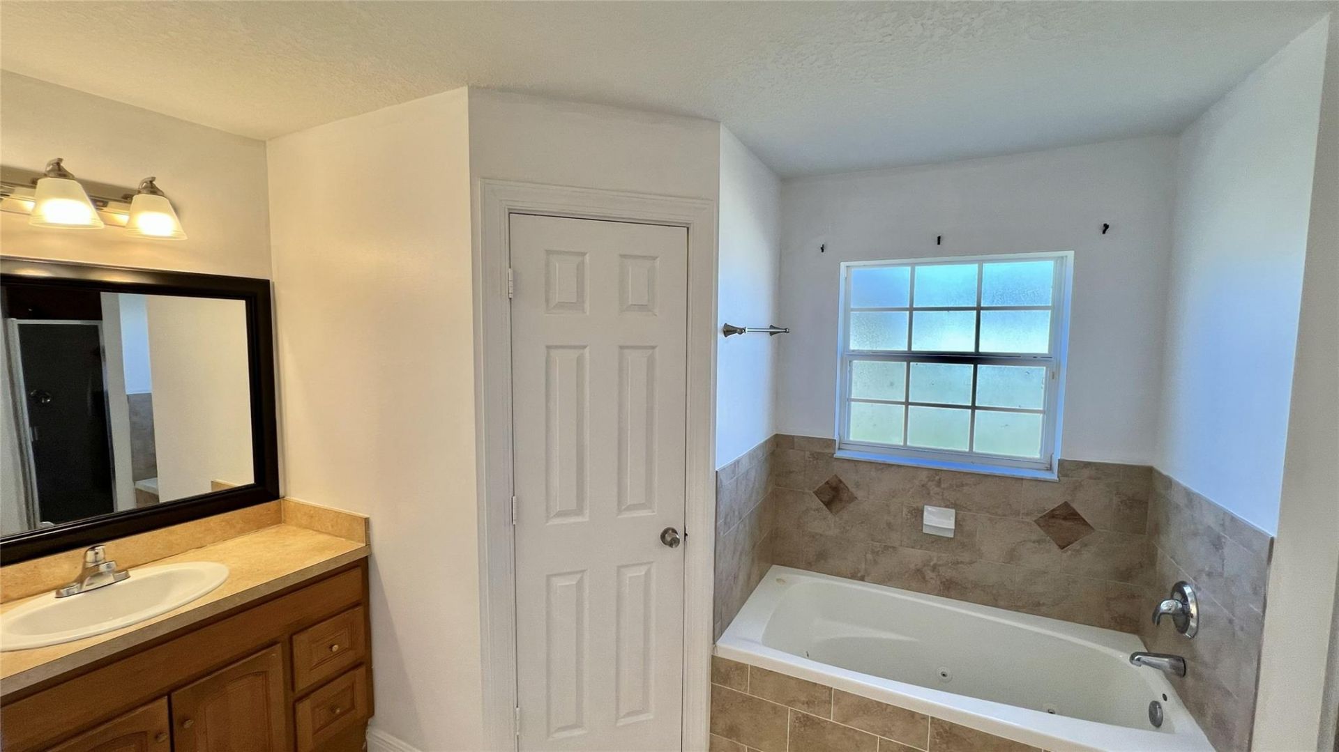 120 SW Grimaldo Ter, Port Saint Lucie, FL 34984 Photo