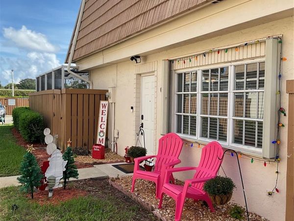 11605 Winchester Dr, Unit D, Palm Beach Gardens, FL 33410