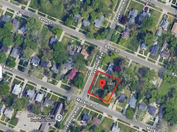 1402 Lavender Avenue, Flint, MI 48504