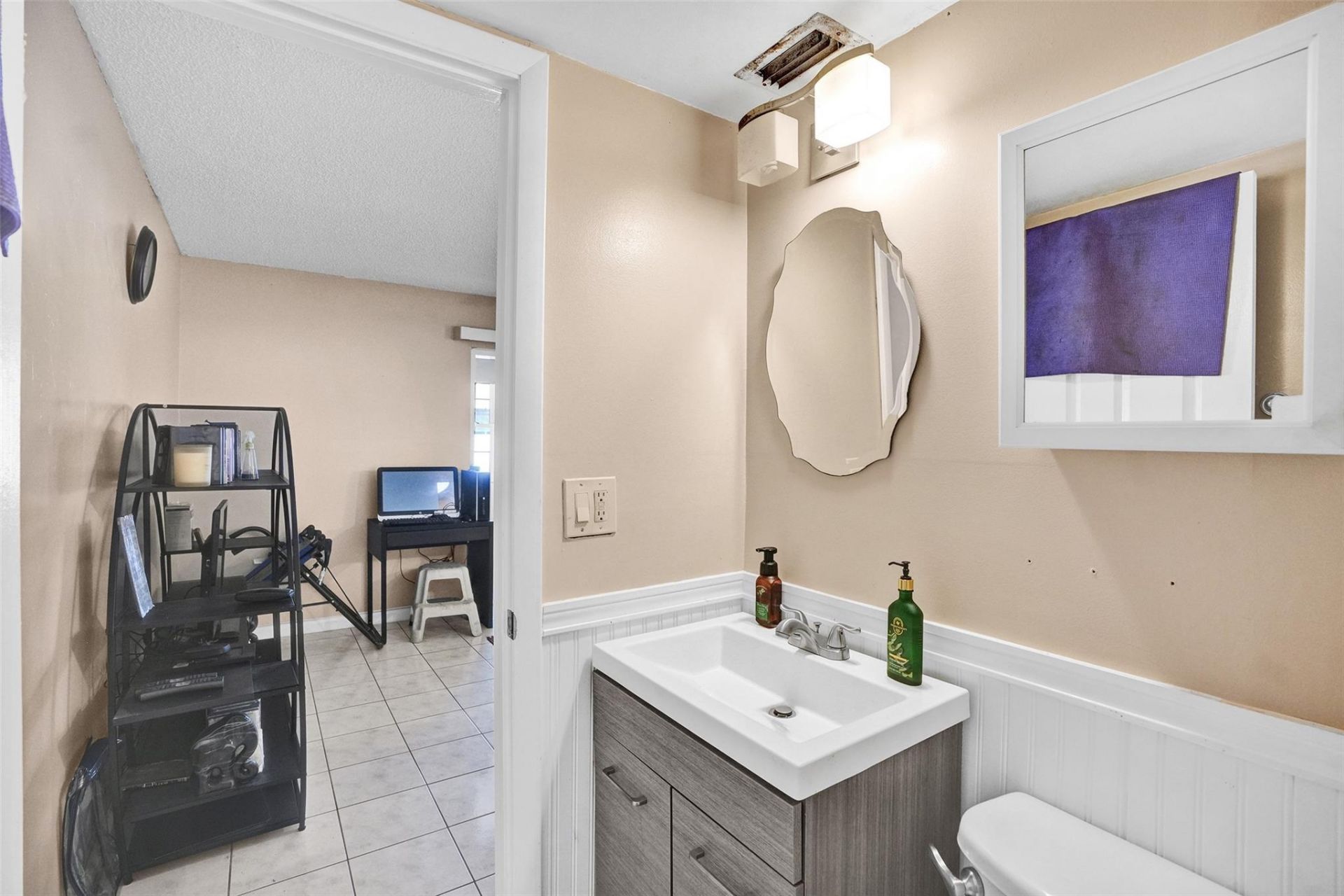 8081 NW 11th Street, Unit E, Margate, FL 33063 Photo