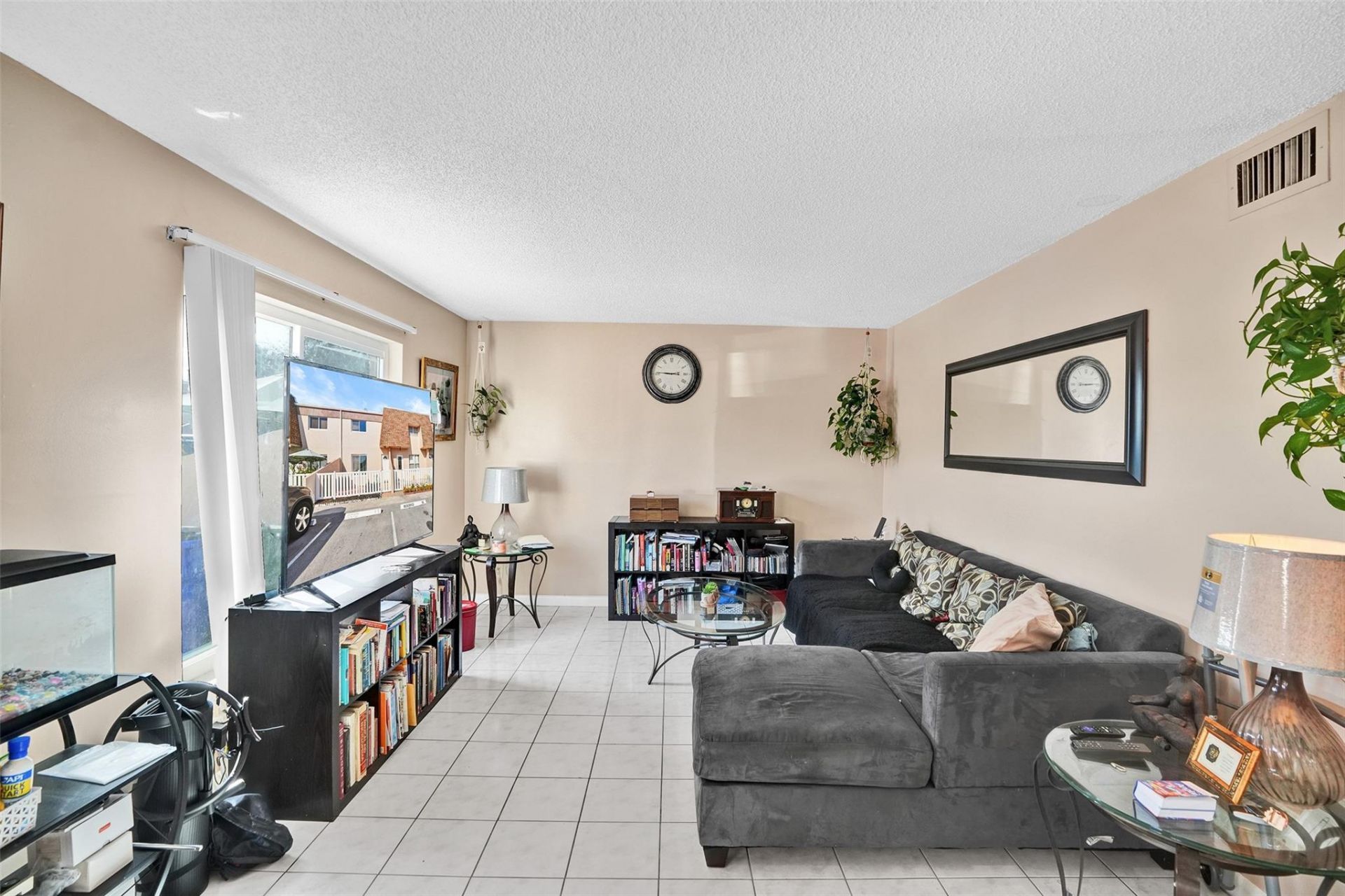 8081 NW 11th Street, Unit E, Margate, FL 33063 Photo