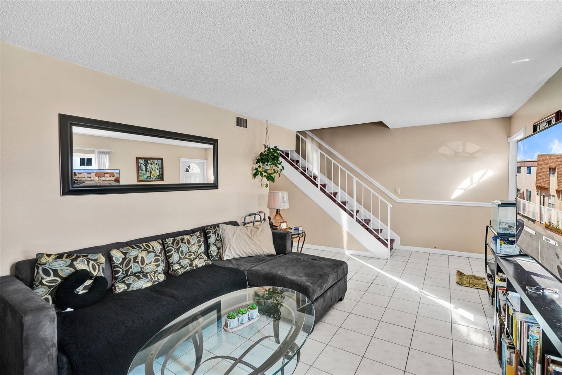 8081 NW 11th Street, Unit E, Margate, FL 33063 Photo