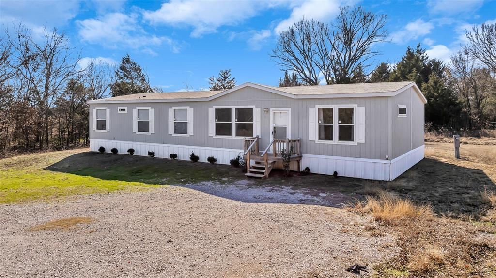 31 Greenbriar Avenue, Burneyville, OK 73430 Main Photo