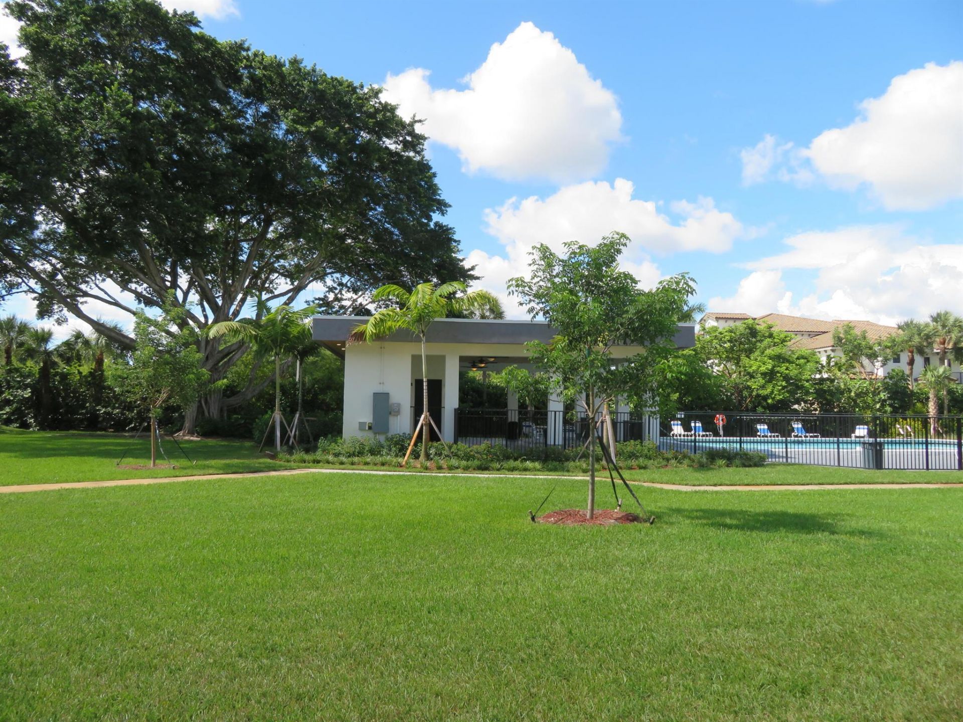 9233 SW 8th Street, Unit 117, Boca Raton, FL 33428 Photo