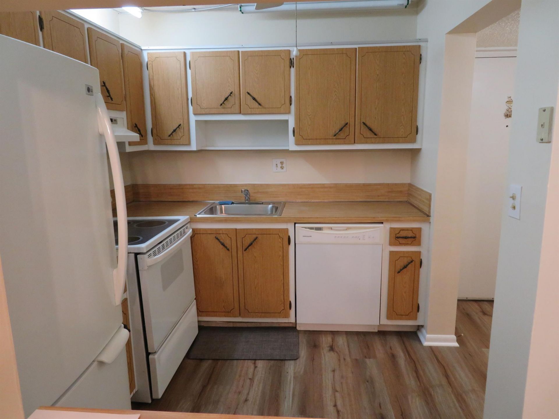 9233 SW 8th Street, Unit 117, Boca Raton, FL 33428 Photo