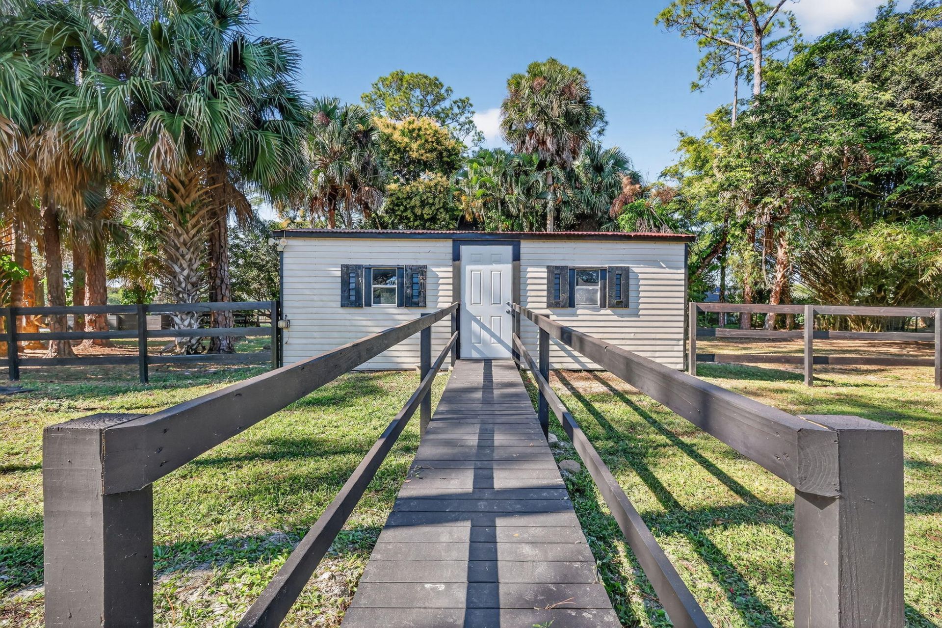 2340 B Road, Loxahatchee Groves, FL 33470 Photo