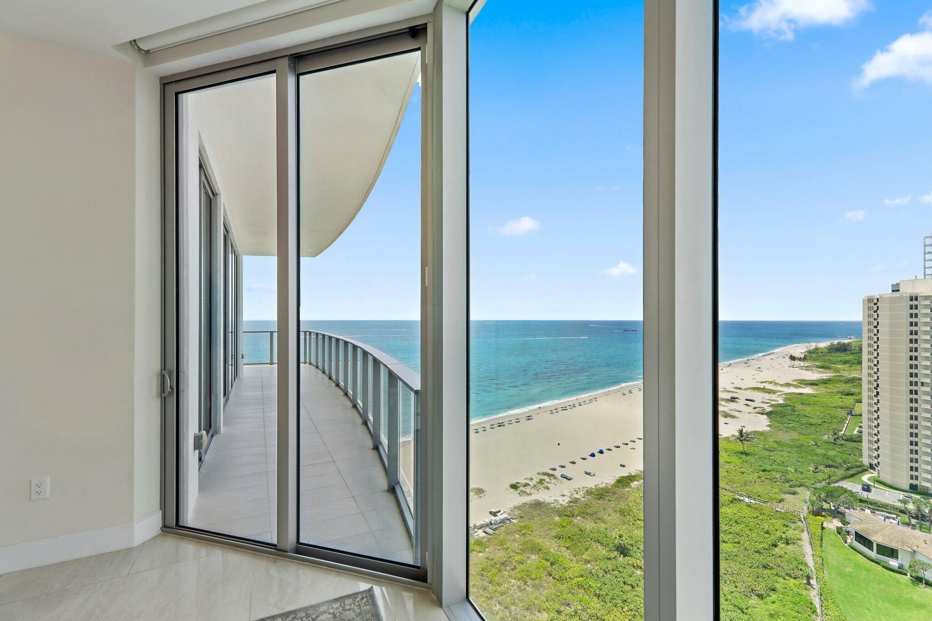 3100 N Ocean Drive, Unit H1804, Singer Island, FL 33404 Photo