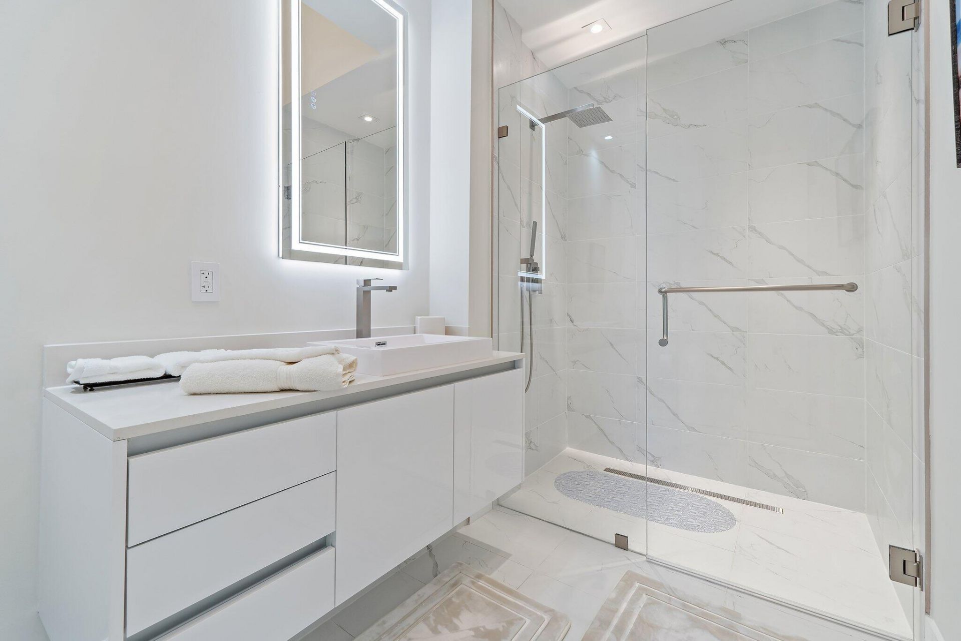 3100 N Ocean Drive, Unit H1804, Singer Island, FL 33404 Photo