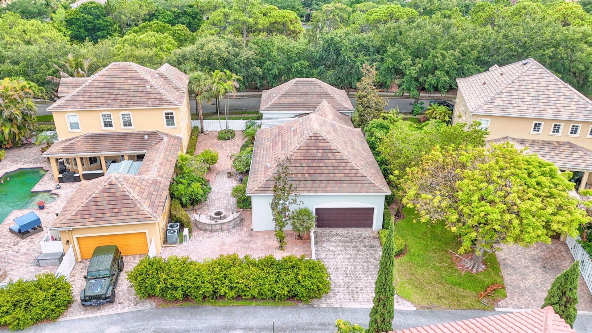 127 Arklow Avenue, Jupiter, FL 33458 Photo