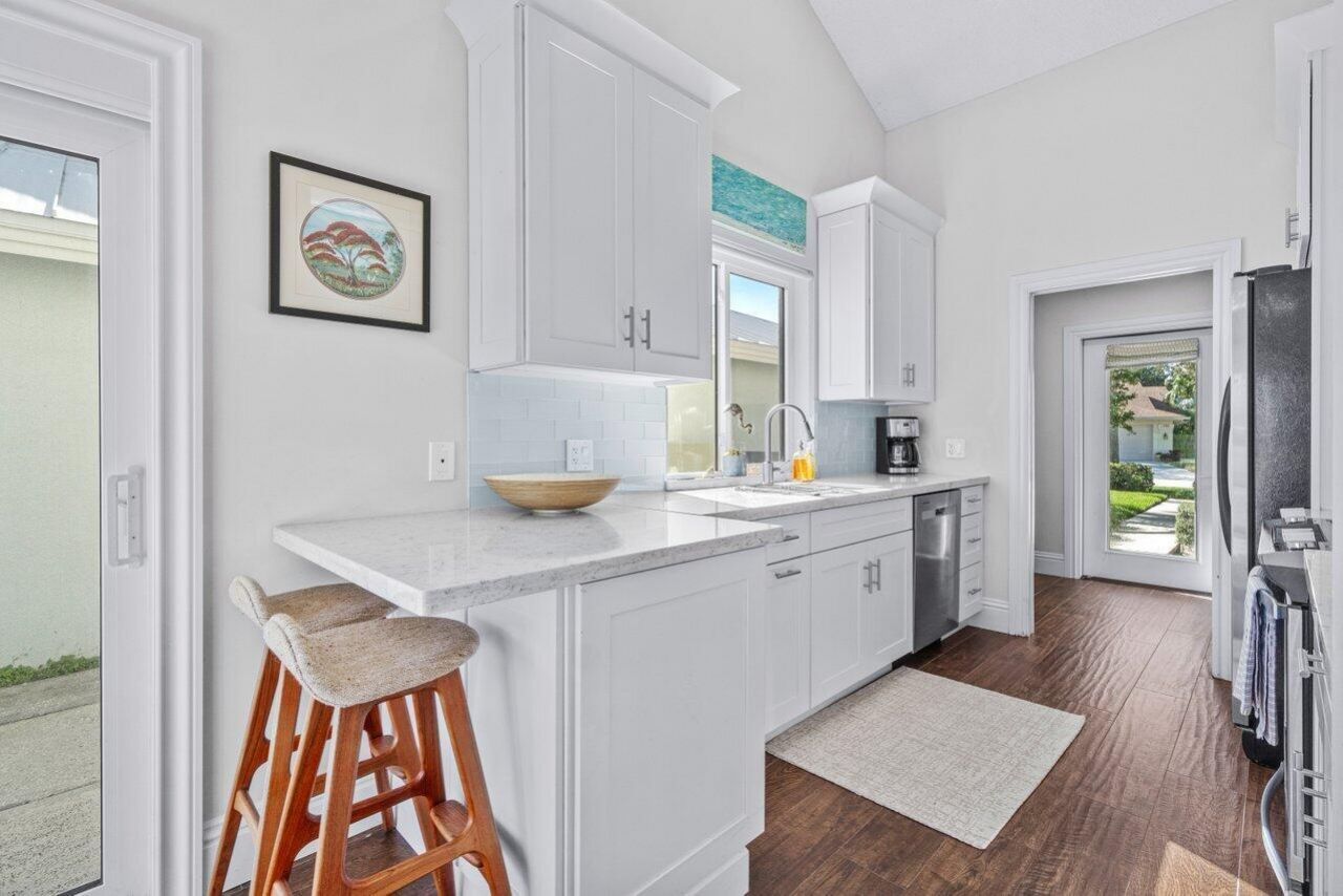 247 River Park Drive, Jupiter, FL 33477 Photo