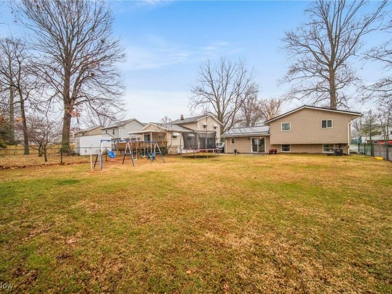 7505 Dahlia Drive, Mentor on the Lake, OH 44060 Photo 32