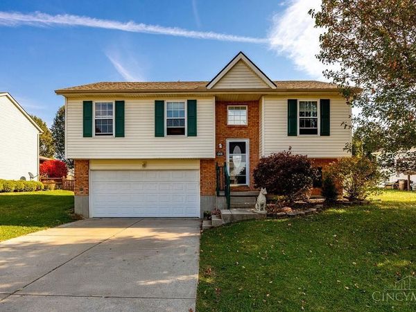 608 Meadow Brook Place, Trenton, OH 45067