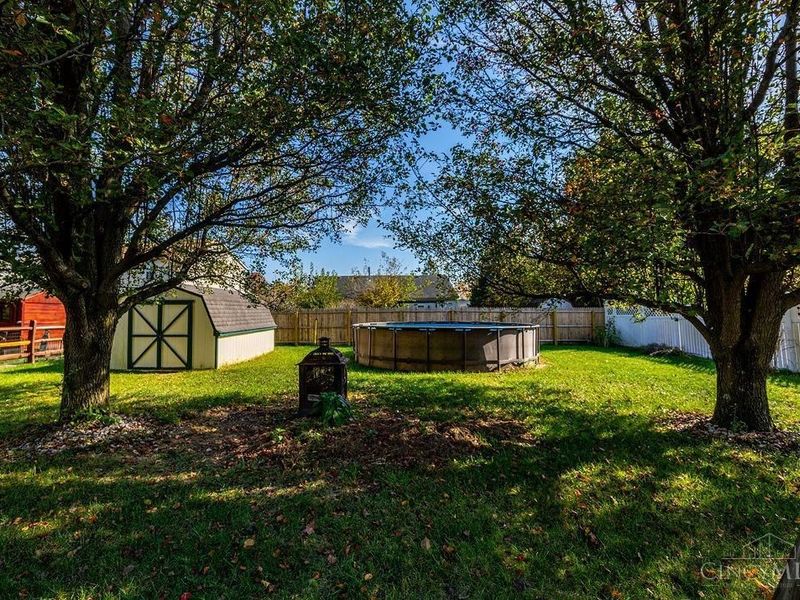 608 Meadow Brook Place, Trenton, OH 45067 Photo 24