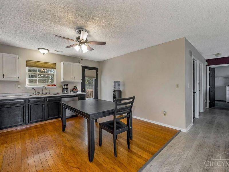 608 Meadow Brook Place, Trenton, OH 45067 Photo 8