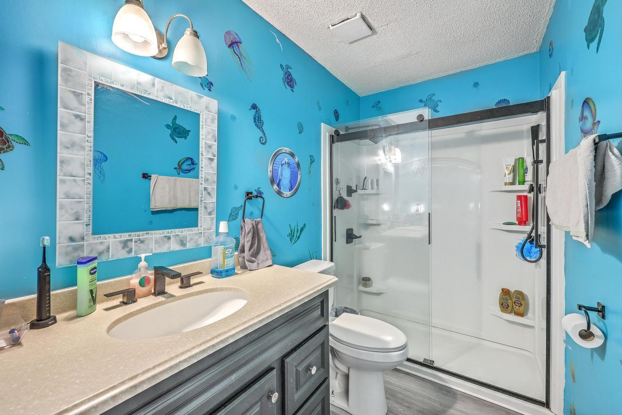 109 Coachman Lane Photo 26