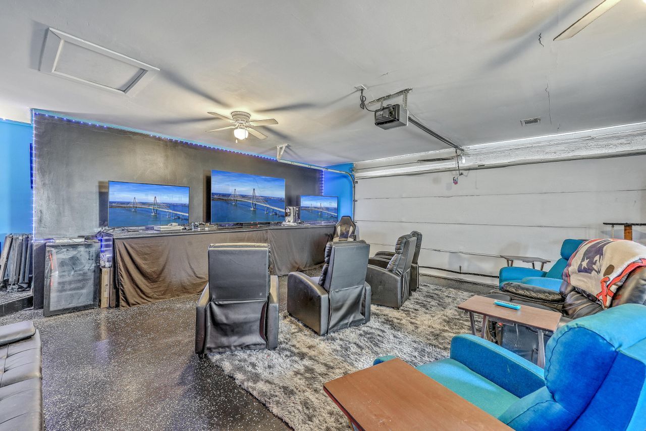 109 Coachman Lane Photo 28