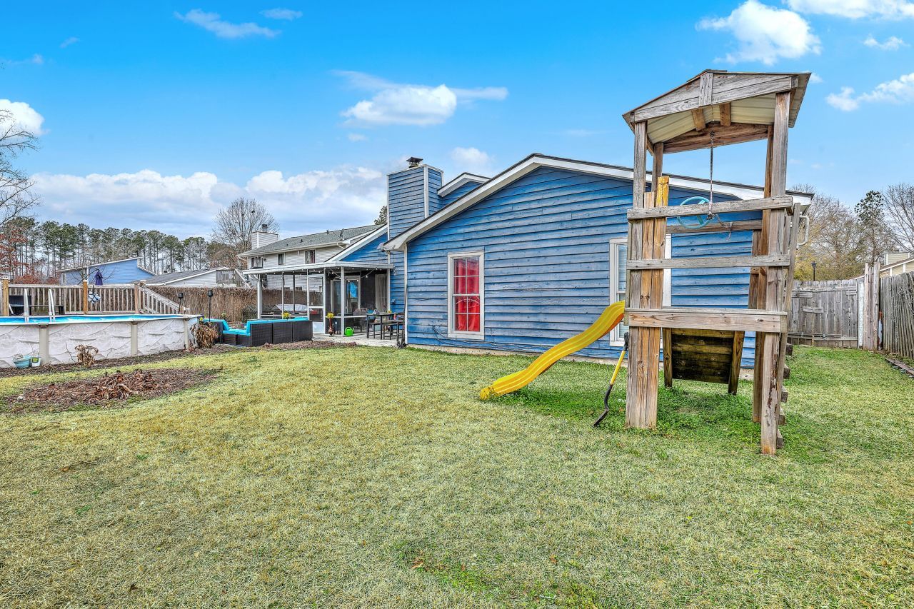 109 Coachman Lane Photo 31