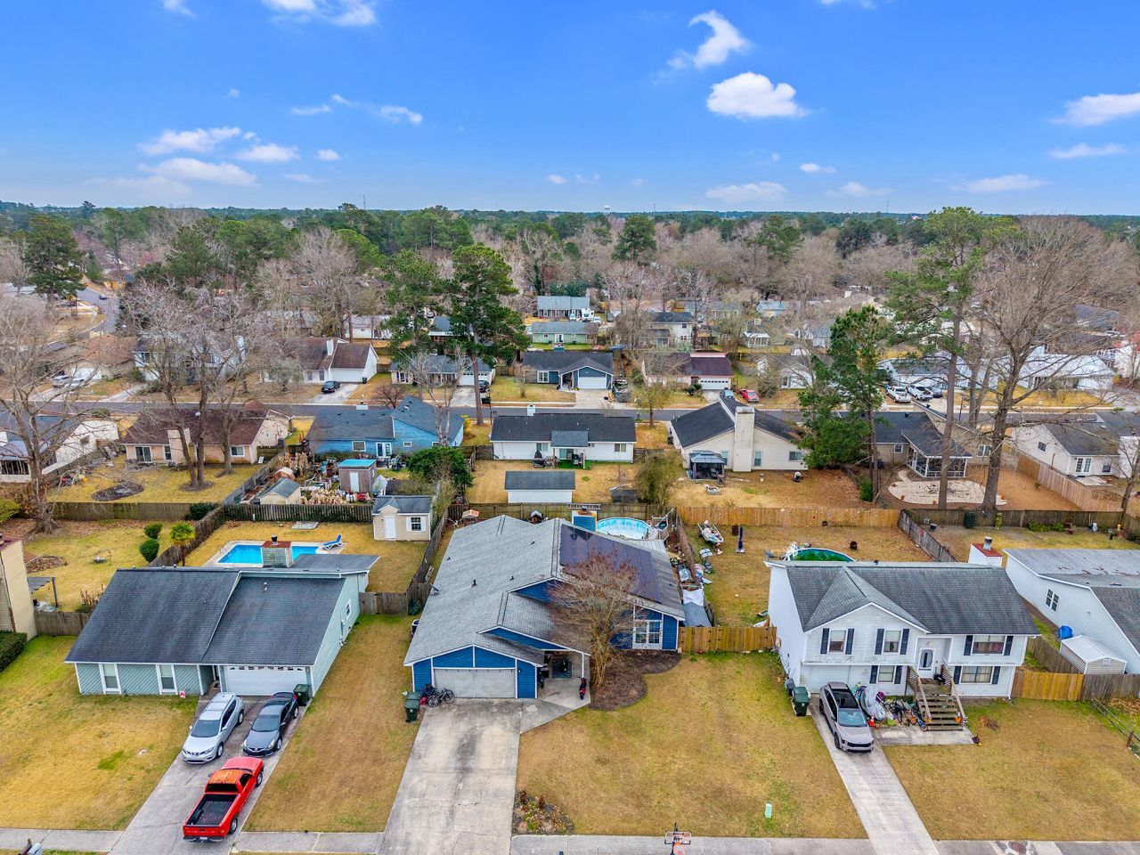 109 Coachman Lane Photo 35