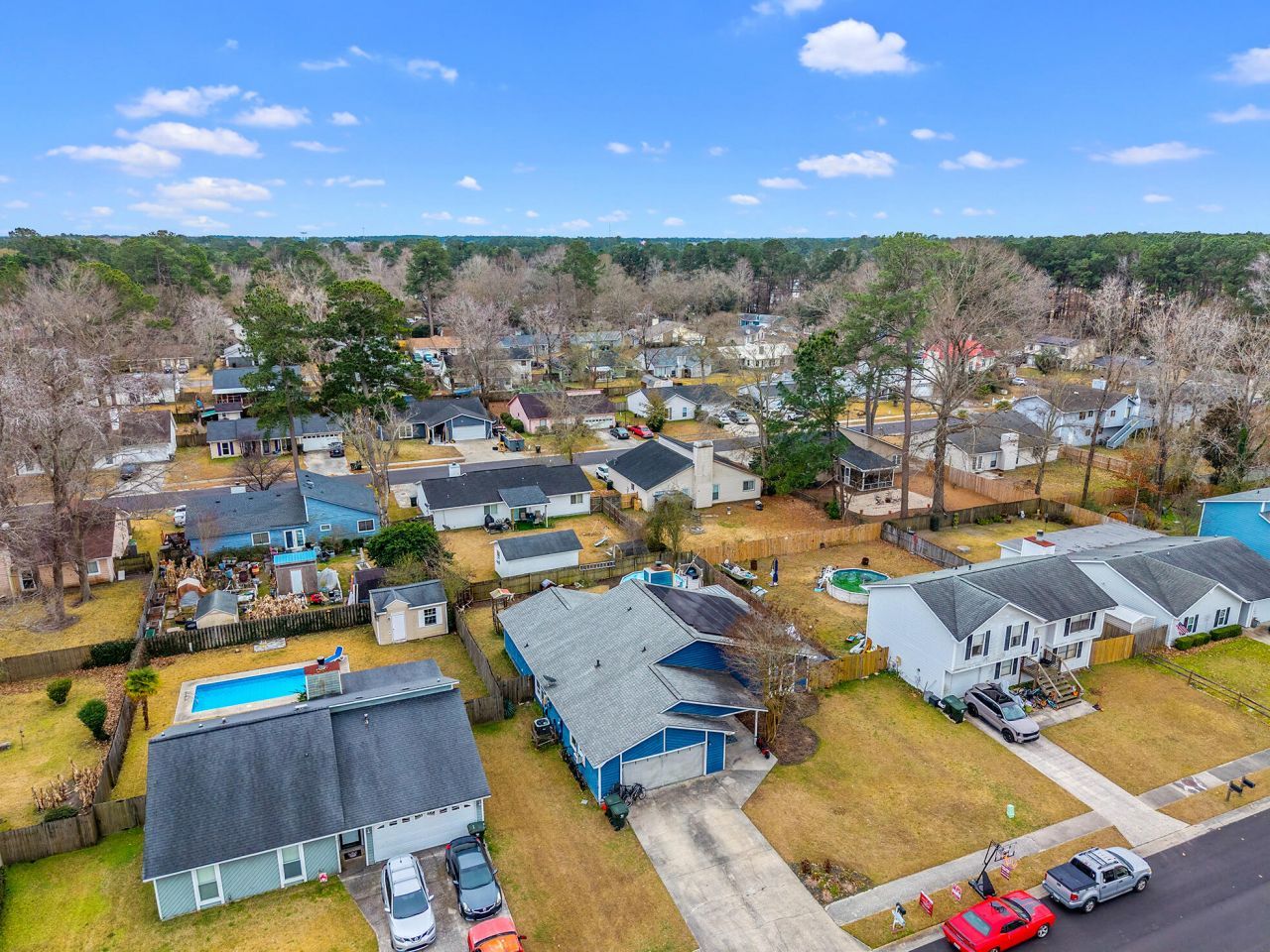 109 Coachman Lane Photo 36