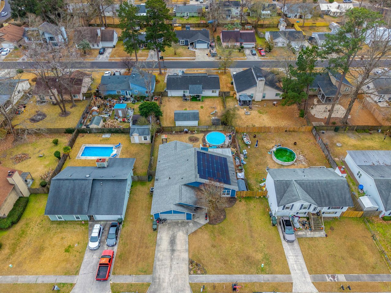 109 Coachman Lane Photo 41