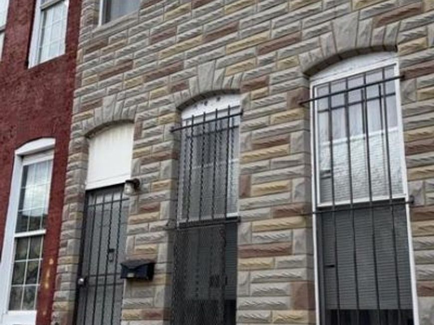 2586 W Fayette Street, Baltimore, MD 21223 Main Photo