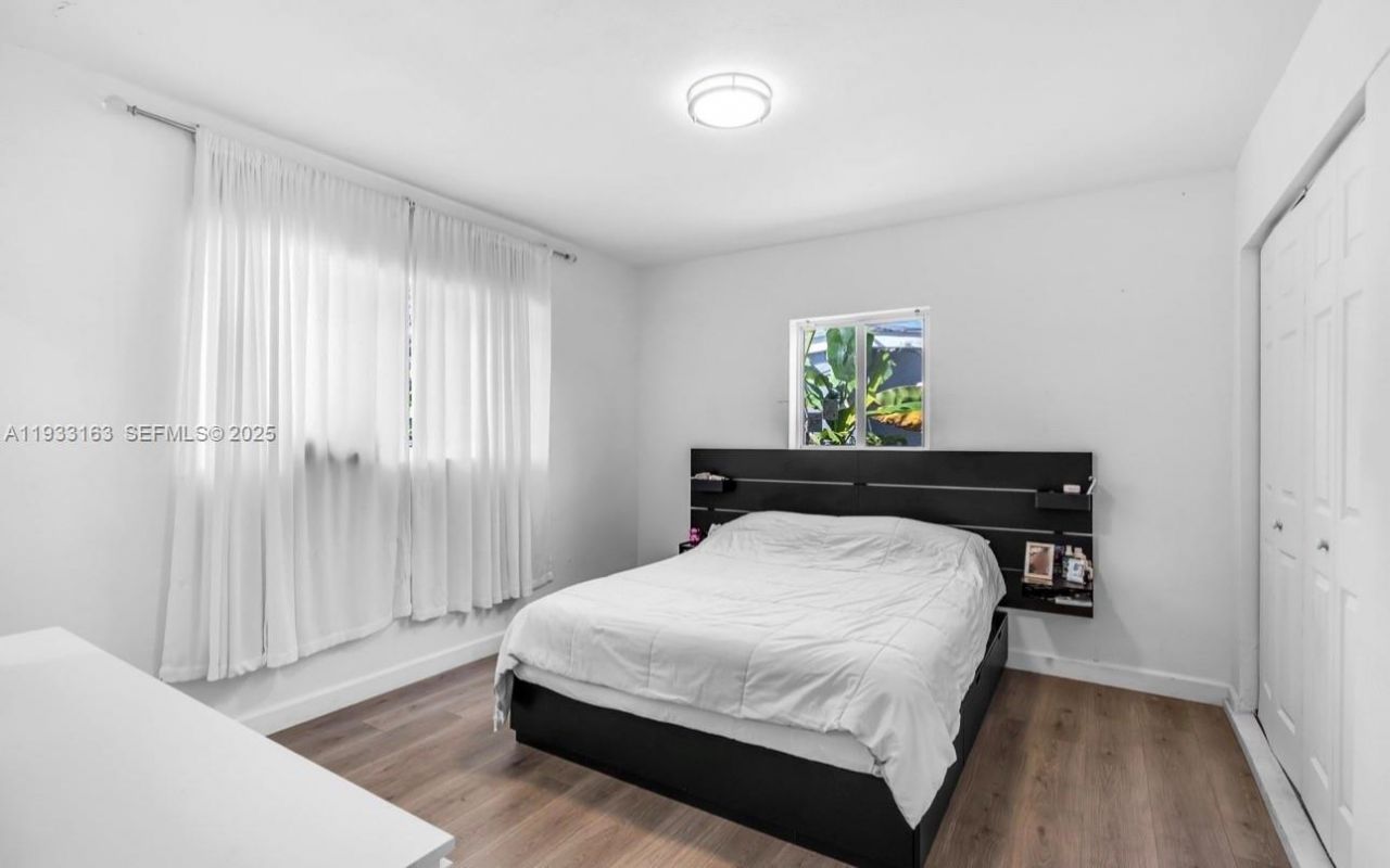 1735 NE 147th St, Unit 1735, Miami, FL 33181 Photo