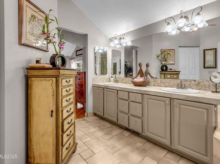 3900 Cashill Boulevard, Reno, NV 89509 Photo