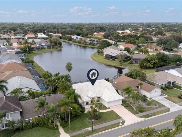 1957 Piccadilly Circus, NAPLES, FL 34112