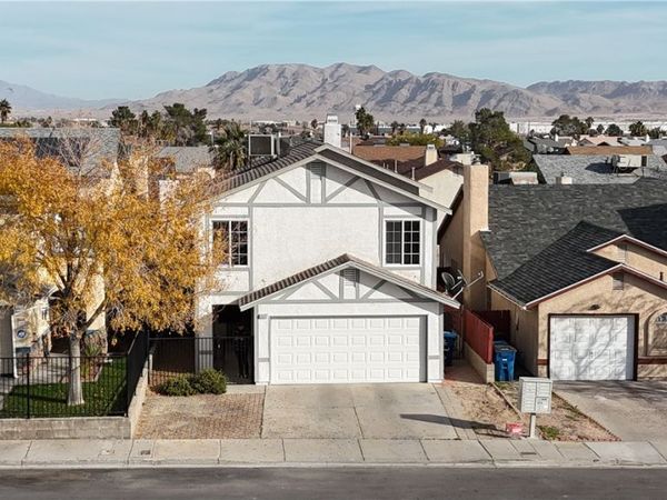 3932 Lincoln Road, Las Vegas, NV 89115