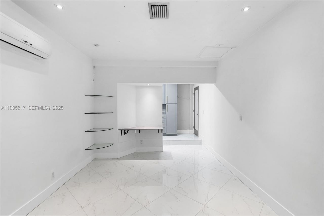 13611 SW 77th St, Miami, FL 33183 Photo