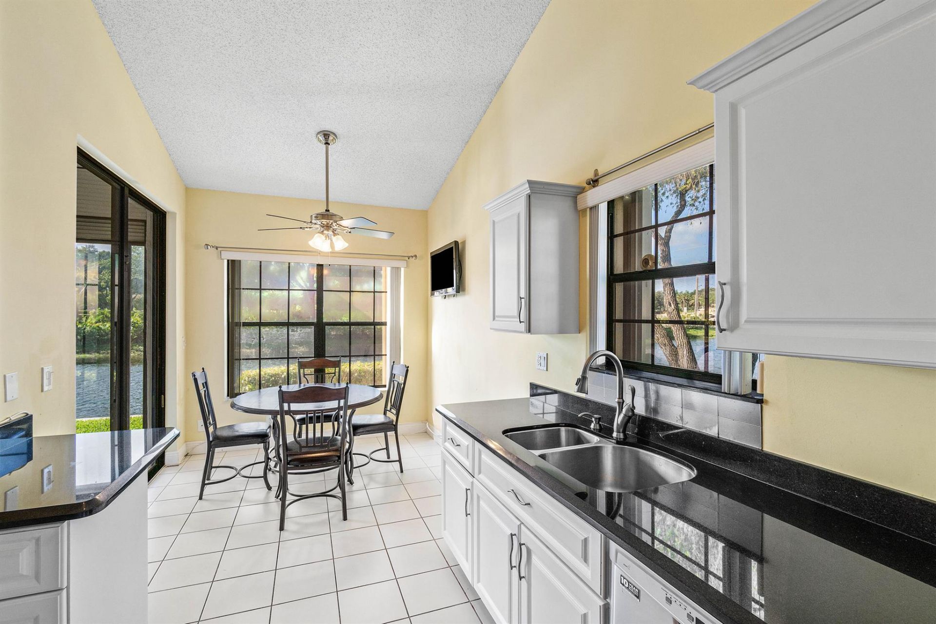 8328 Waterline Drive, Unit 105, Boynton Beach, FL 33472 Photo