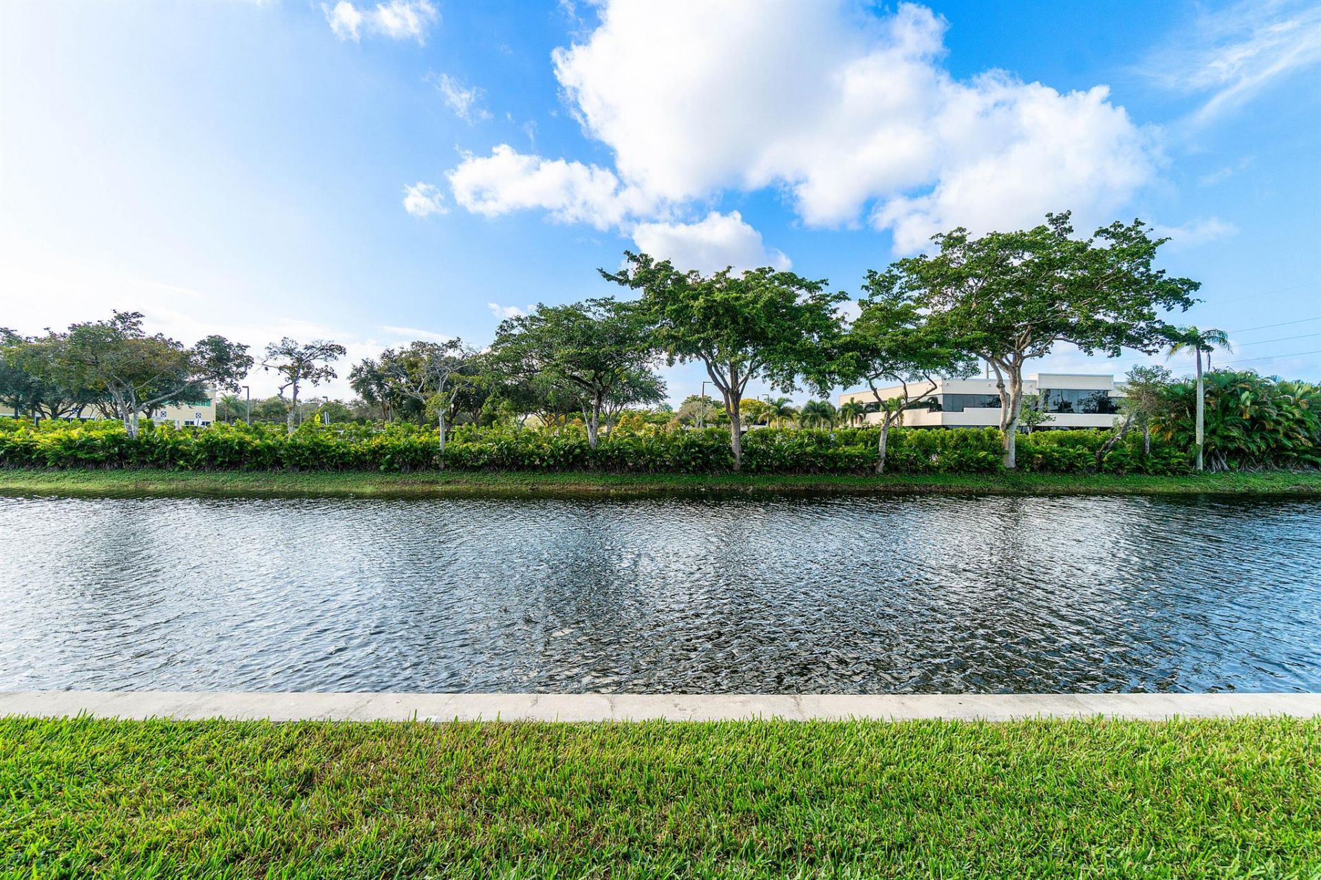 8328 Waterline Drive, Unit 105, Boynton Beach, FL 33472 Photo