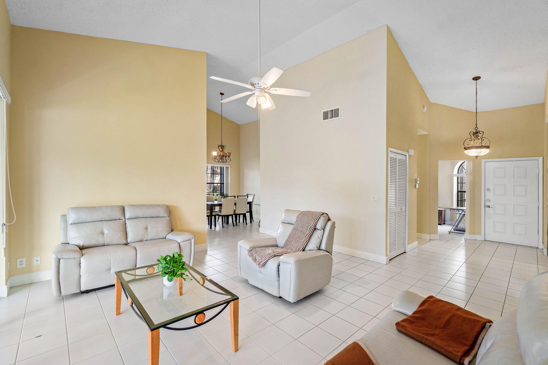 8328 Waterline Drive, Unit 105, Boynton Beach, FL 33472 Photo