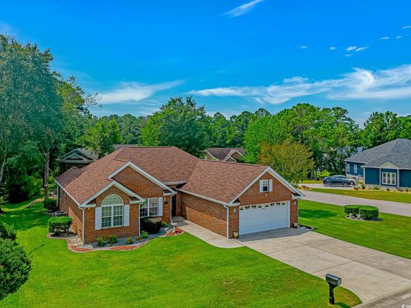 2454 Glen Dr., Little River, SC 29566