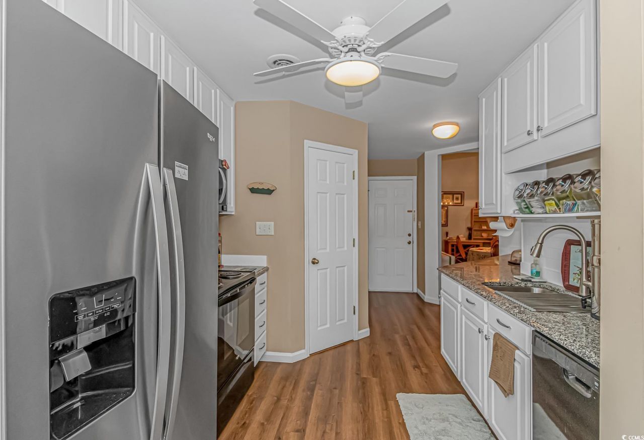 2454 Glen Dr. Photo 12