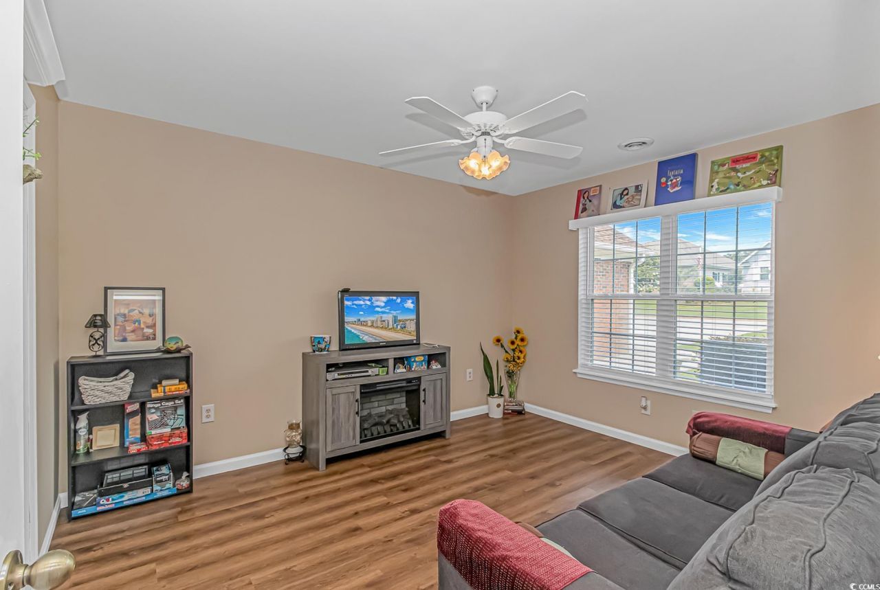 2454 Glen Dr. Photo 18