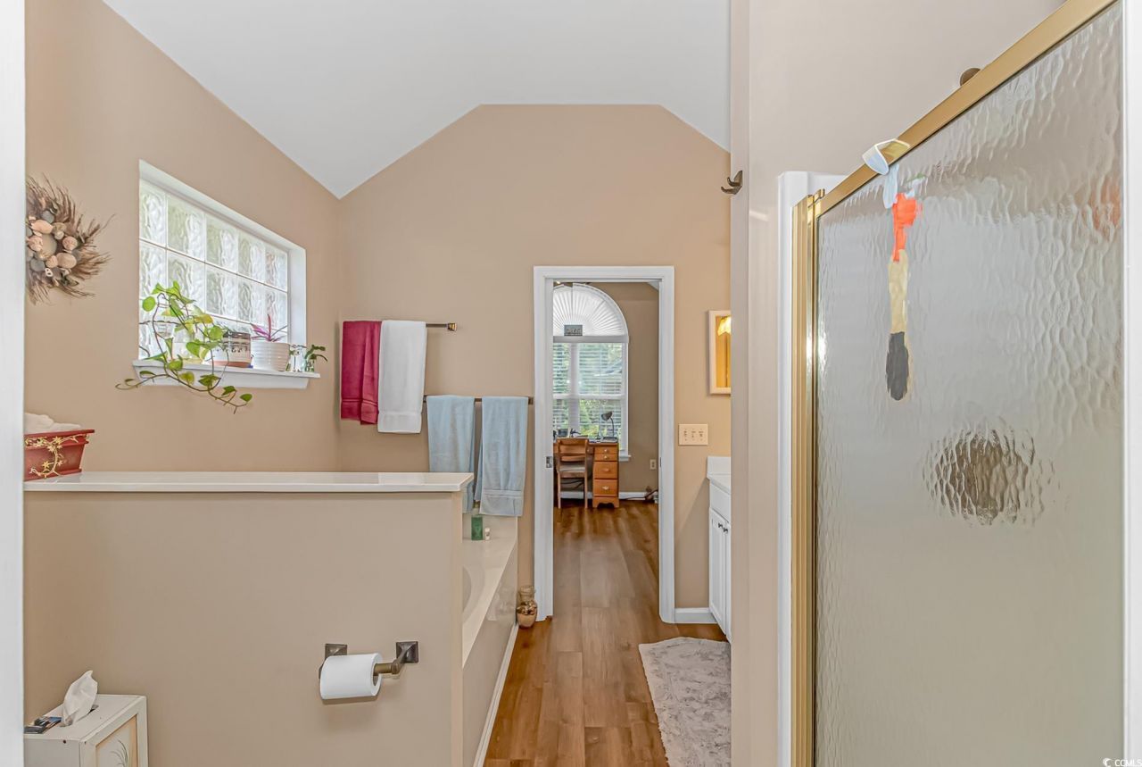 2454 Glen Dr. Photo 25