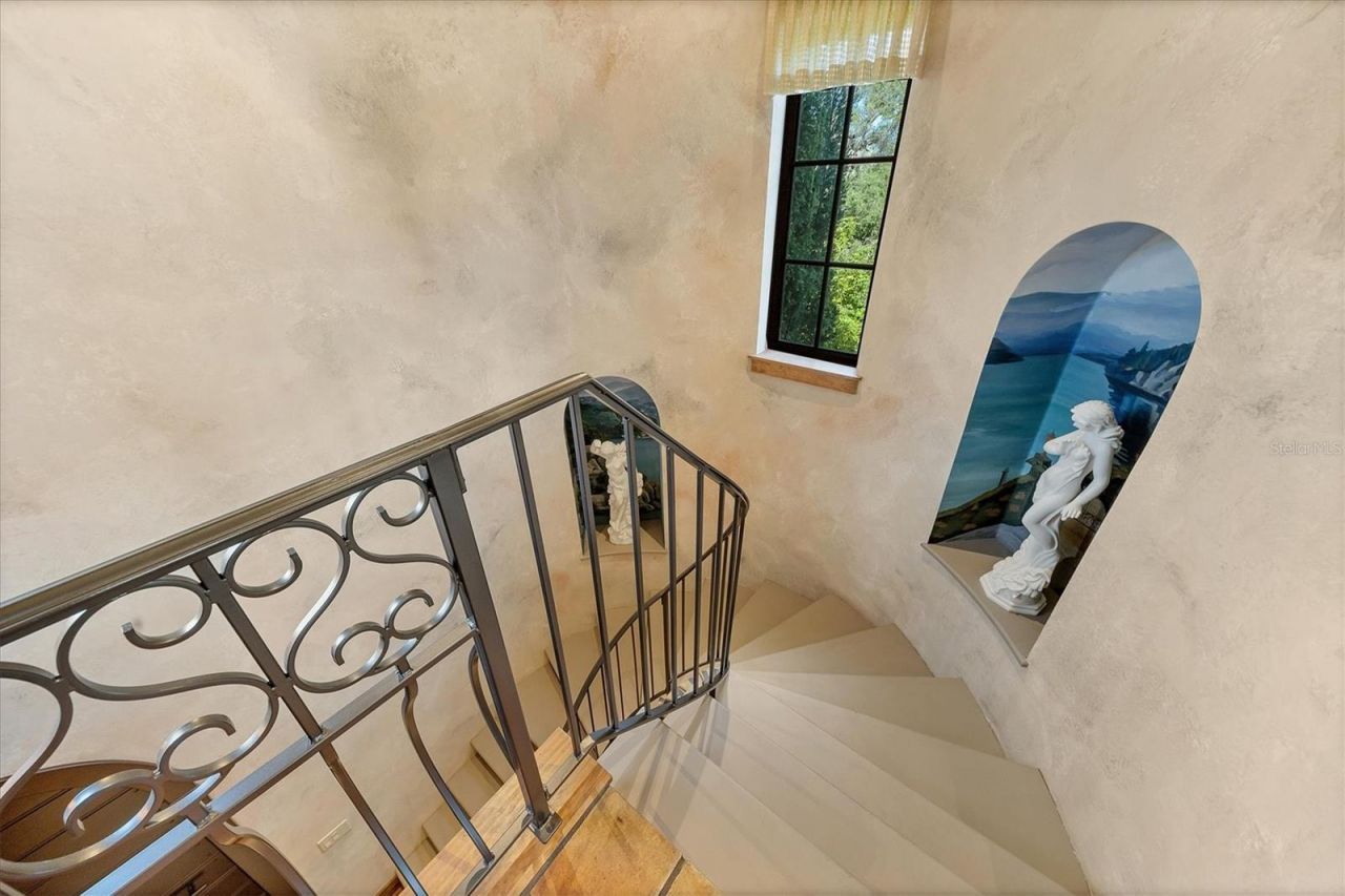 315 S Shore Drive, Sarasota, FL 34234 Photo