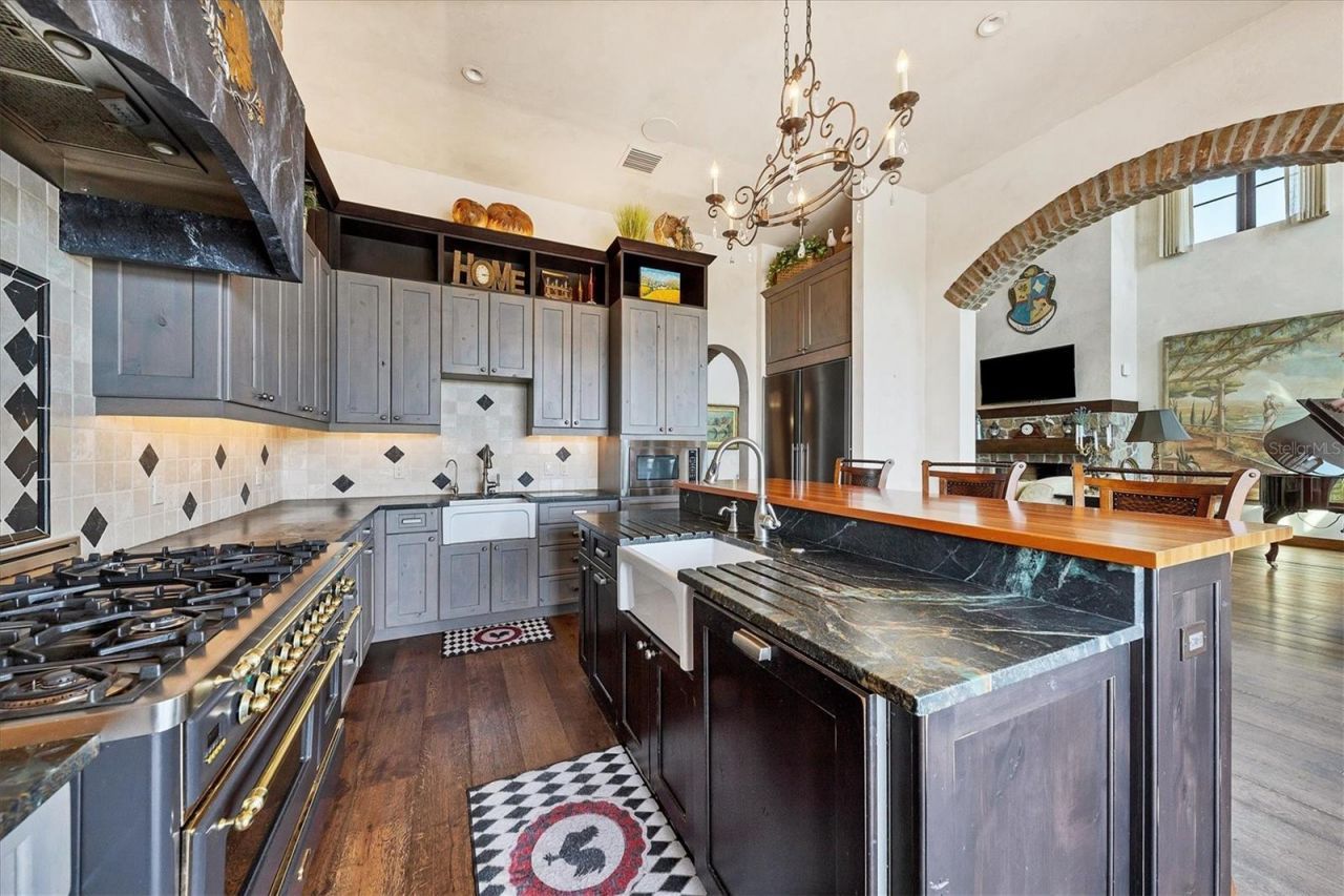 315 S Shore Drive, Sarasota, FL 34234 Photo