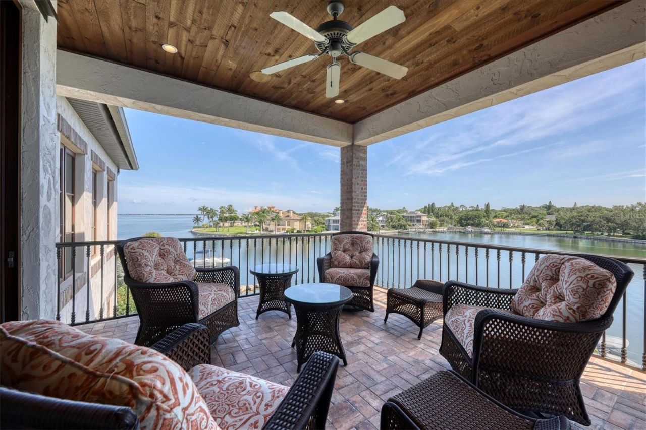 315 S Shore Drive, Sarasota, FL 34234 Photo