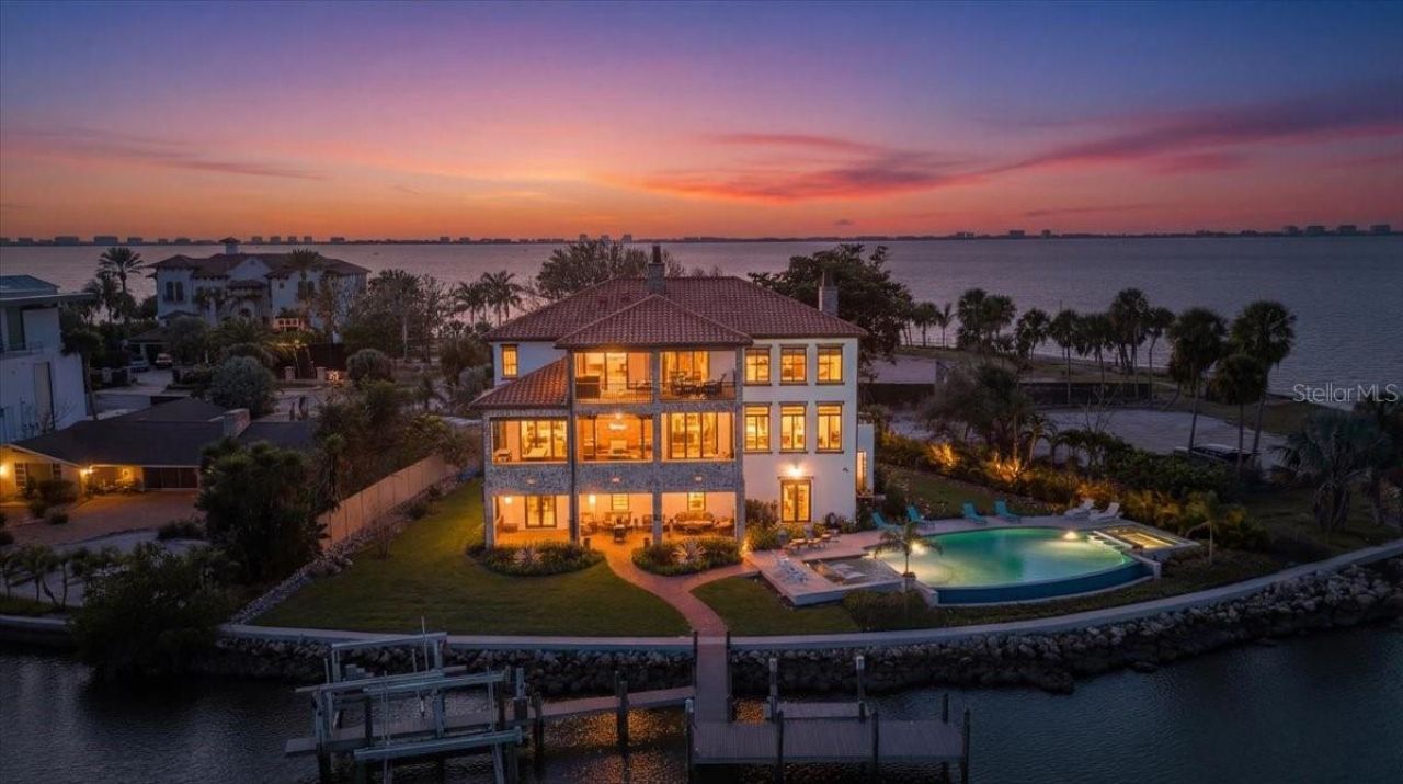 315 S Shore Drive, Sarasota, FL 34234 Photo