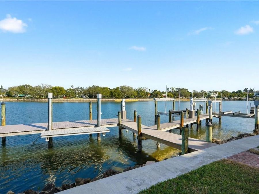 Property Image 63