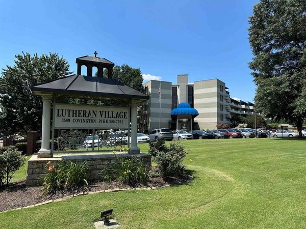 3589 COVINGTON PIKE, Unit 513, Memphis, TN 38128