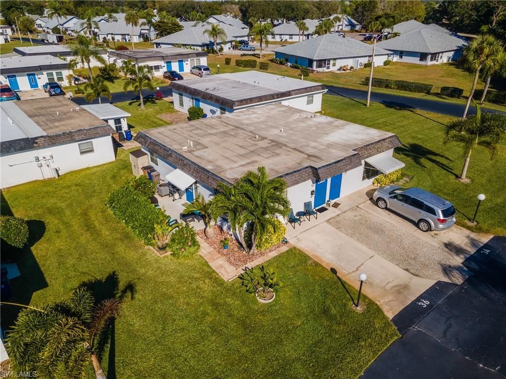 36 Temple Ct, Lehigh Acres, FL 33936 Photo