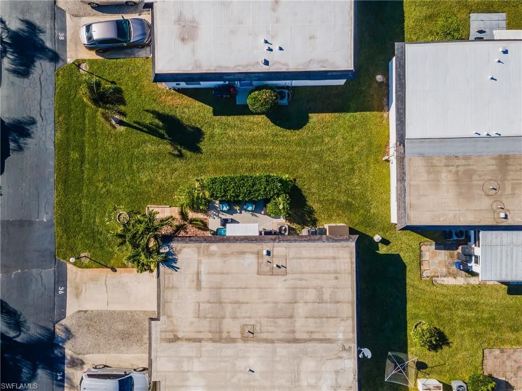 36 Temple Ct, Lehigh Acres, FL 33936 Photo