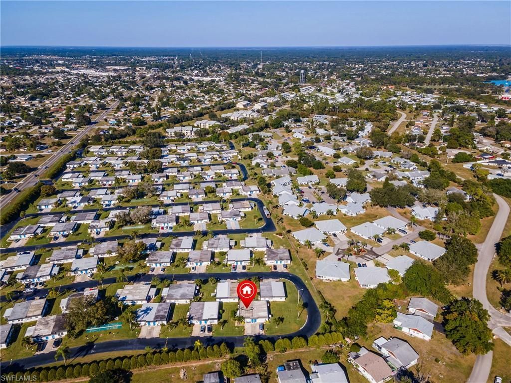 36 Temple Ct, Lehigh Acres, FL 33936 Photo