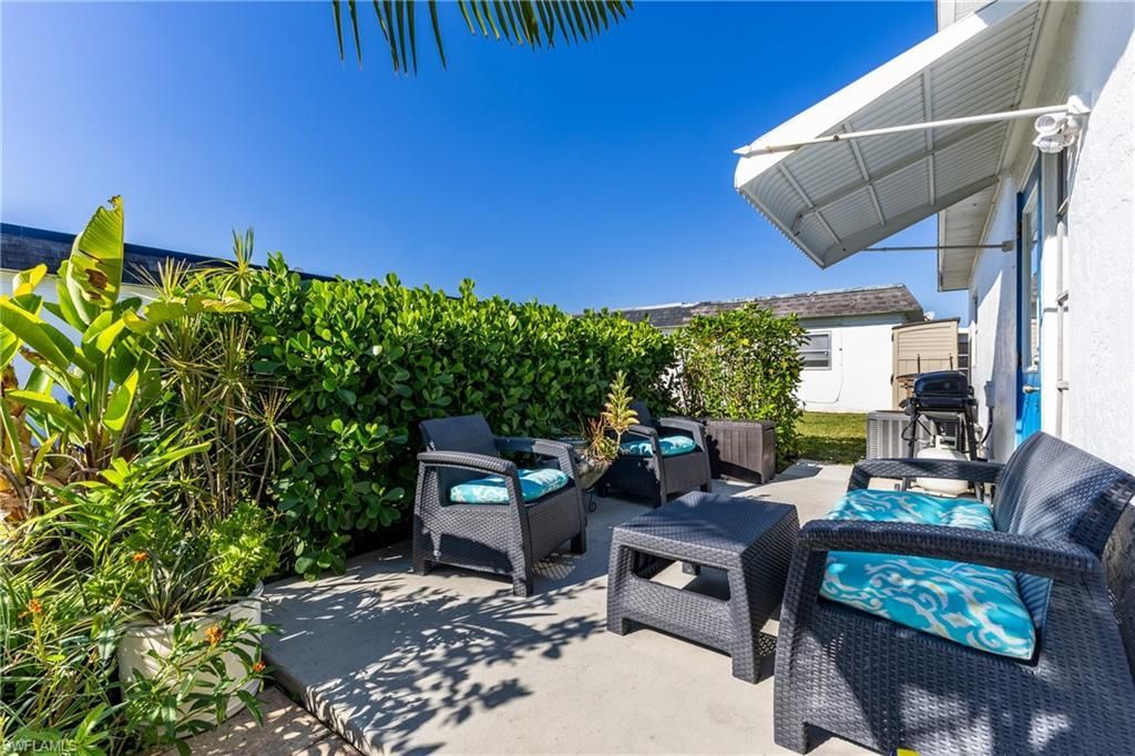 36 Temple Ct, Lehigh Acres, FL 33936 Photo